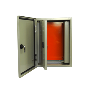 CAJA CON PUERTA INTERIOR 500x400x250 PUERTA ROJA EXT. CON VIDRIO